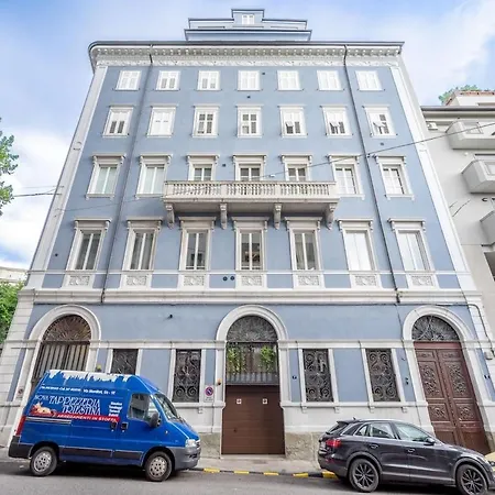 Apartment Montfort - Affitti Brevi Italia